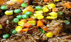 电饭锅版排骨焖饭